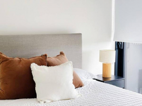 Chermside deluxe 3 bedroom brand new apartment, Brisbane